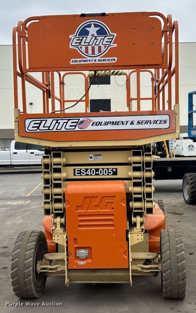image for item DH8651 2013 JLG 4069LE scissor lift