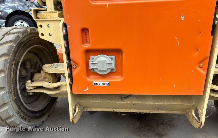 image for item DH8651 2013 JLG 4069LE scissor lift