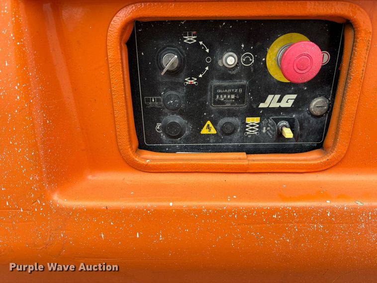 image for item DH8651 2013 JLG 4069LE scissor lift