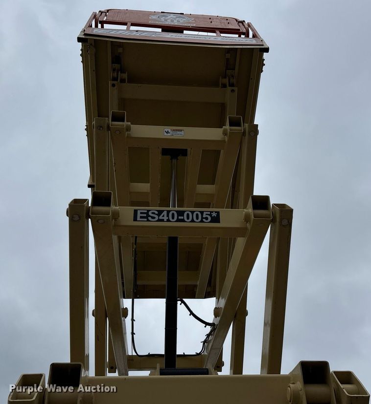 image for item DH8651 2013 JLG 4069LE scissor lift