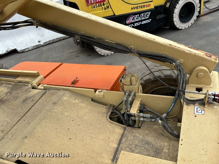 image for item DH8651 2013 JLG 4069LE scissor lift