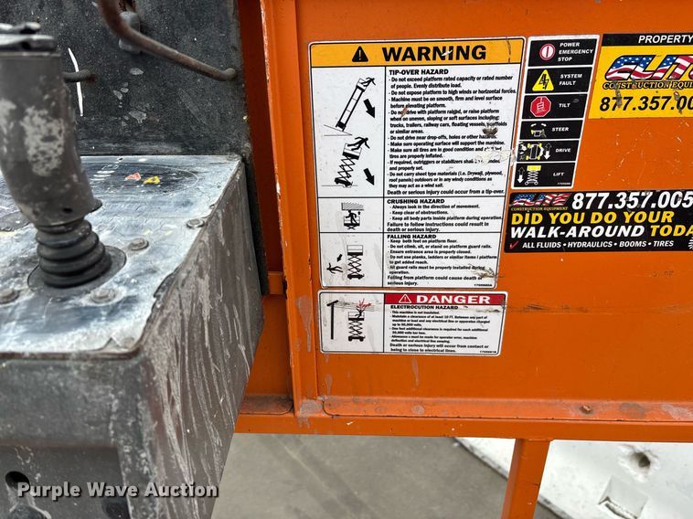 image for item DH8651 2013 JLG 4069LE scissor lift