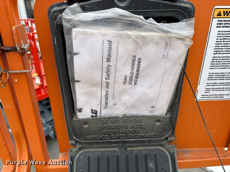 image for item DH8651 2013 JLG 4069LE scissor lift