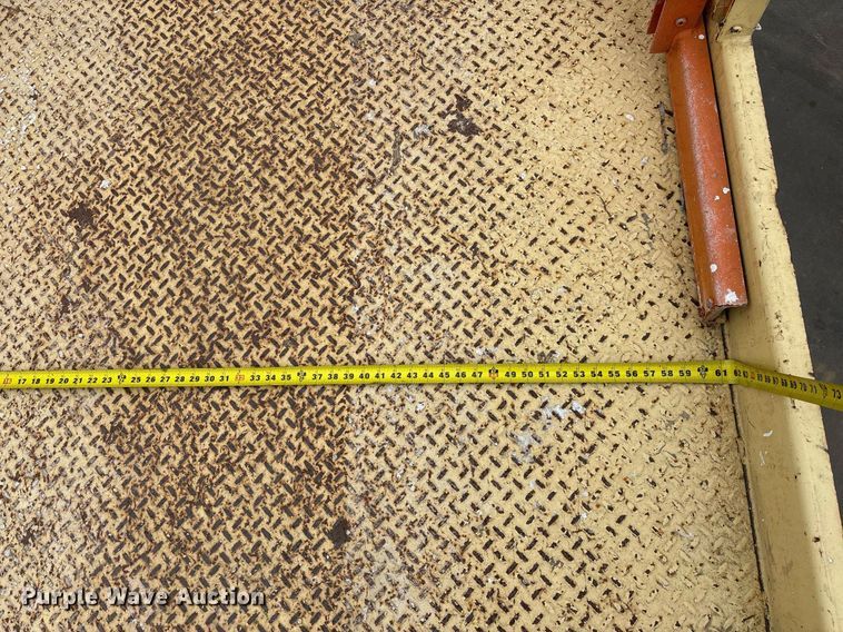 image for item DH8651 2013 JLG 4069LE scissor lift