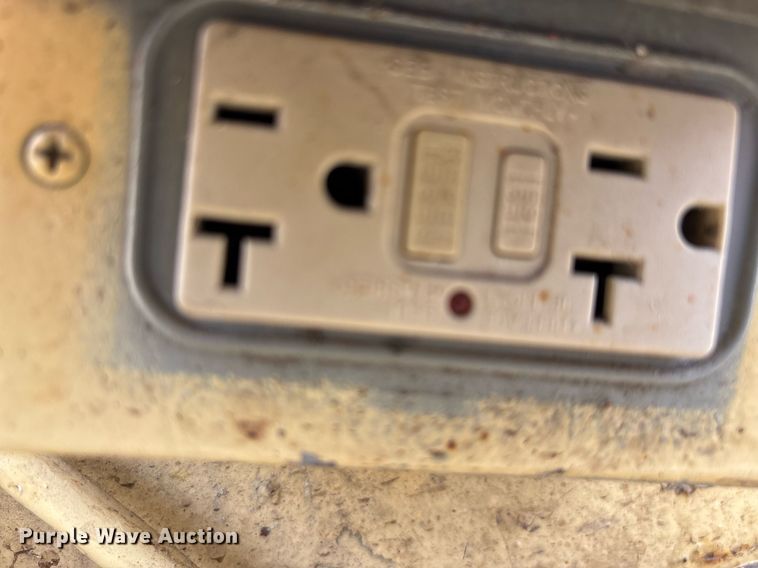 image for item DH8651 2013 JLG 4069LE scissor lift