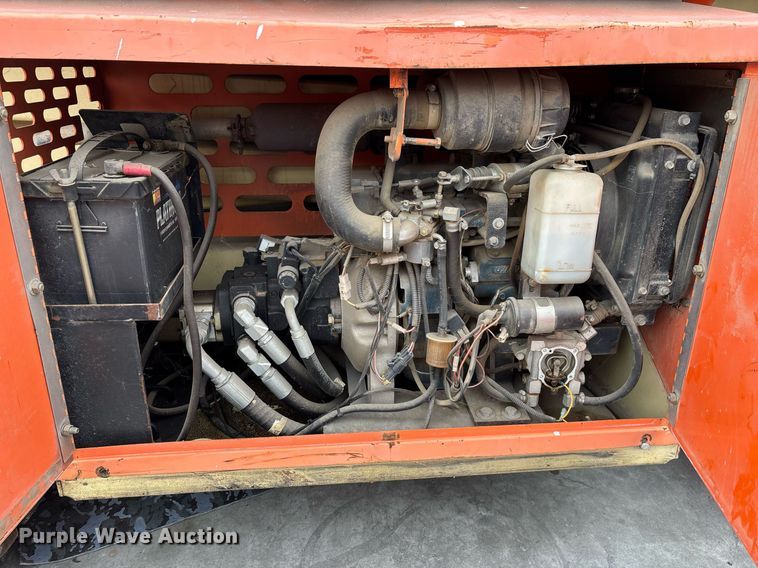 image for item DH8652 2007 JLG 260MRT scissor lift