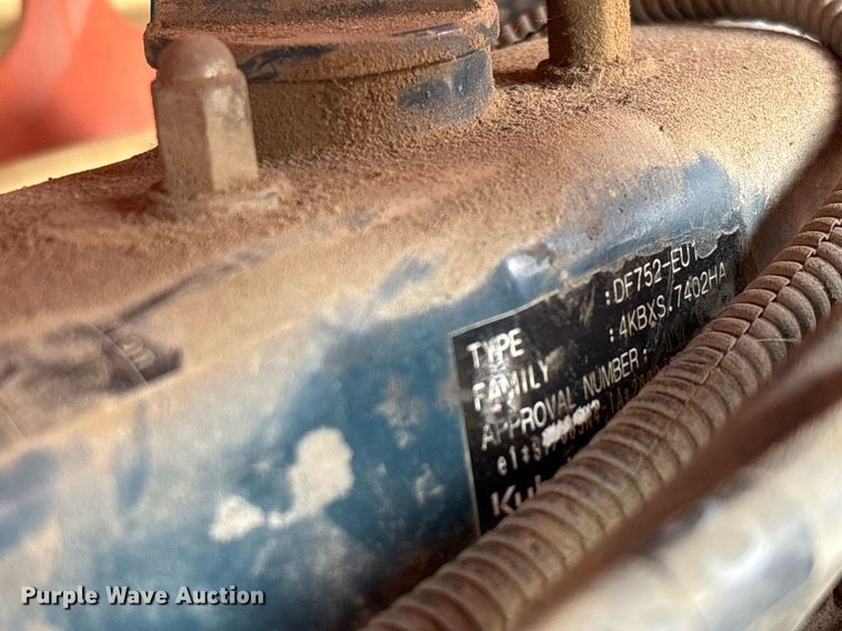 image for item DH8652 2007 JLG 260MRT scissor lift