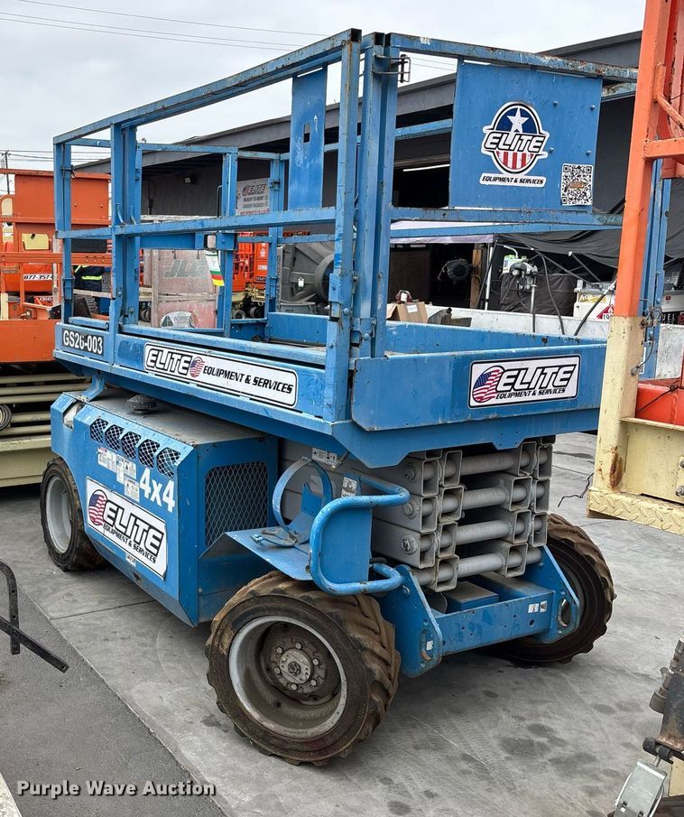 image for item DH8653 2008 Genie GS-2668 scissor lift