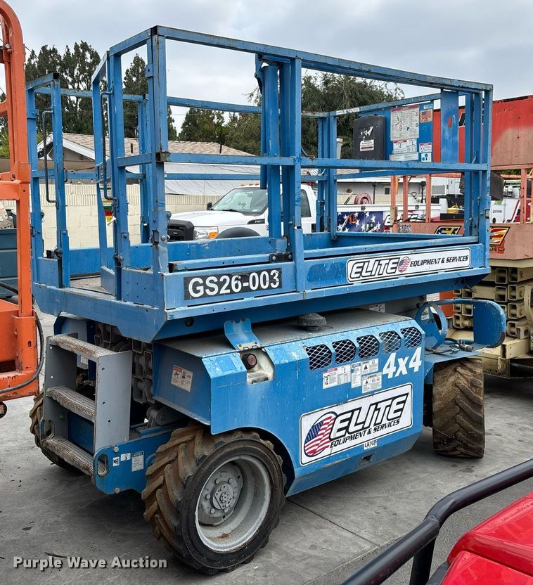 image for item DH8653 2008 Genie GS-2668 scissor lift
