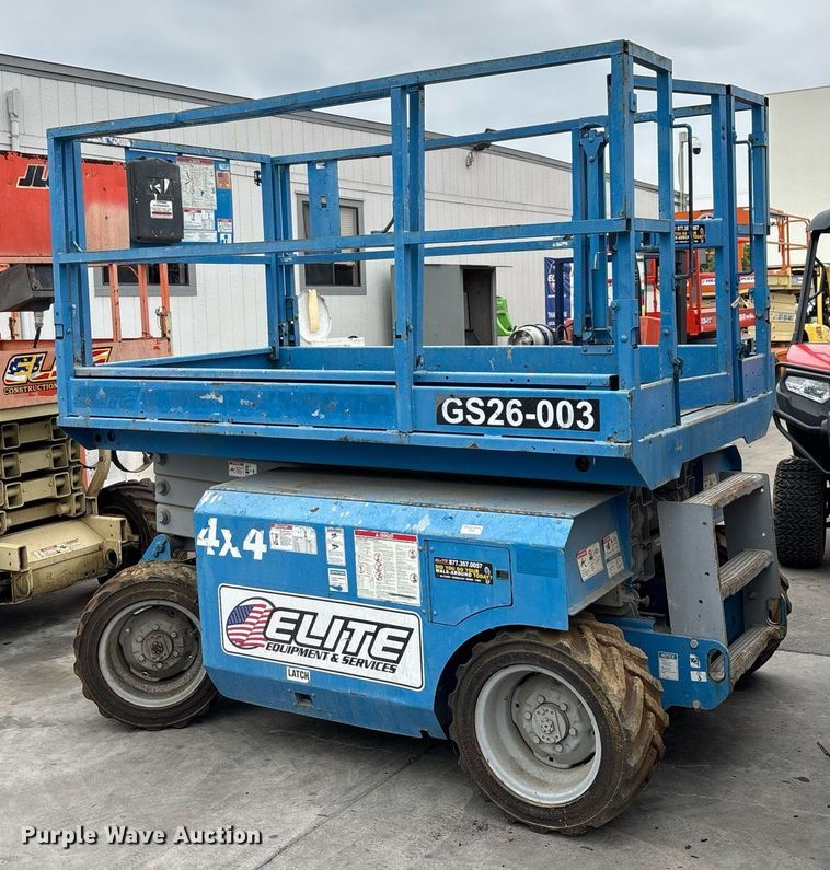 image for item DH8653 2008 Genie GS-2668 scissor lift