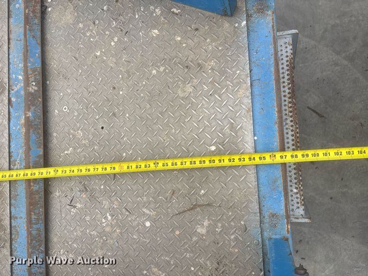 image for item DH8653 2008 Genie GS-2668 scissor lift