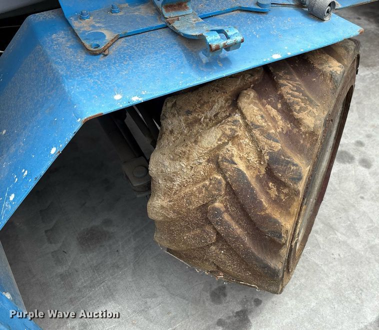 image for item DH8653 2008 Genie GS-2668 scissor lift