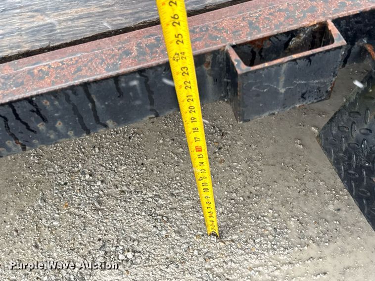 image for item DH9939 2017 B&B tilt deck equipment trailer