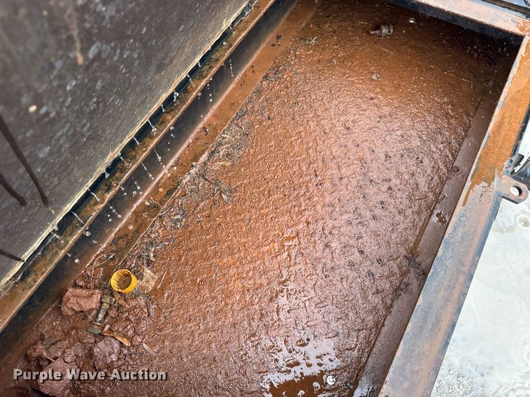 image for item DH9939 2017 B&B tilt deck equipment trailer