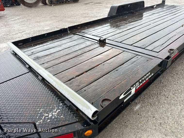 image for item DH9939 2017 B&B tilt deck equipment trailer