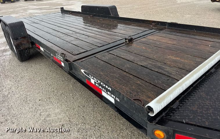 image for item DH9939 2017 B&B tilt deck equipment trailer