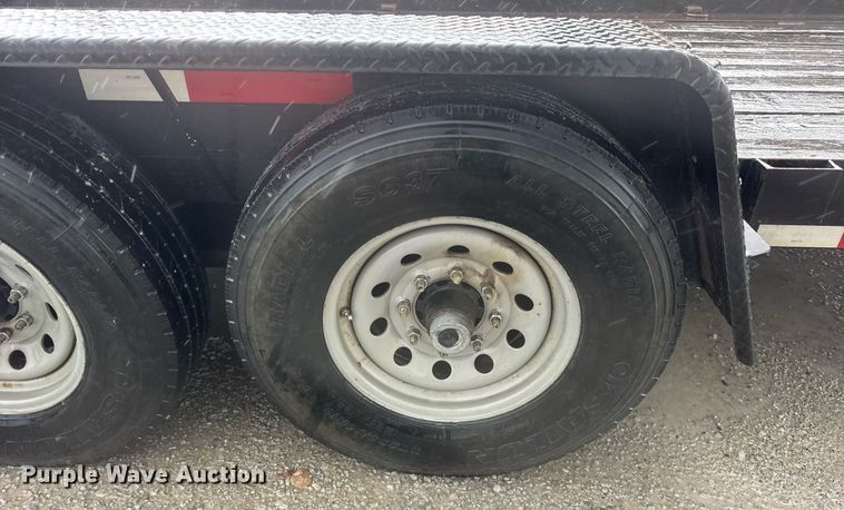 image for item DH9939 2017 B&B tilt deck equipment trailer