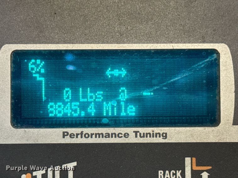 image for item DH9979 2015 Crown RR5725-35 reach truck