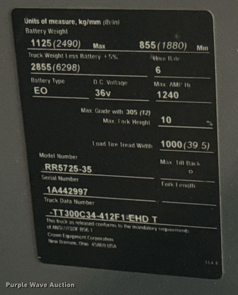 image for item DH9979 2015 Crown RR5725-35 reach truck