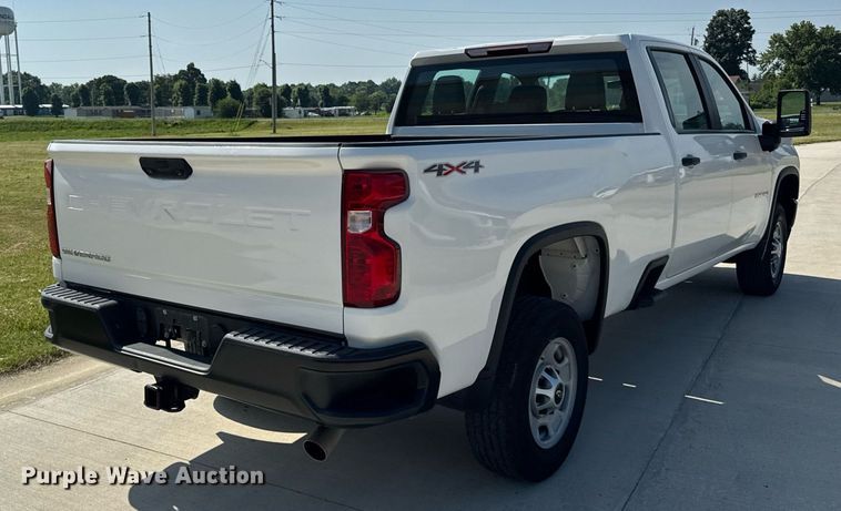 image for item DI9146 2022 Chevrolet Silverado 2500HD Crew Cab pickup truck