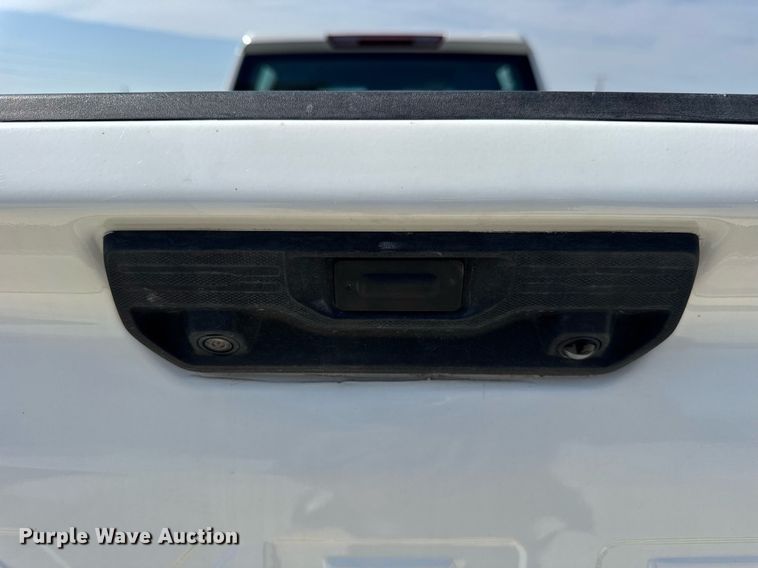 image for item DI9146 2022 Chevrolet Silverado 2500HD Crew Cab pickup truck