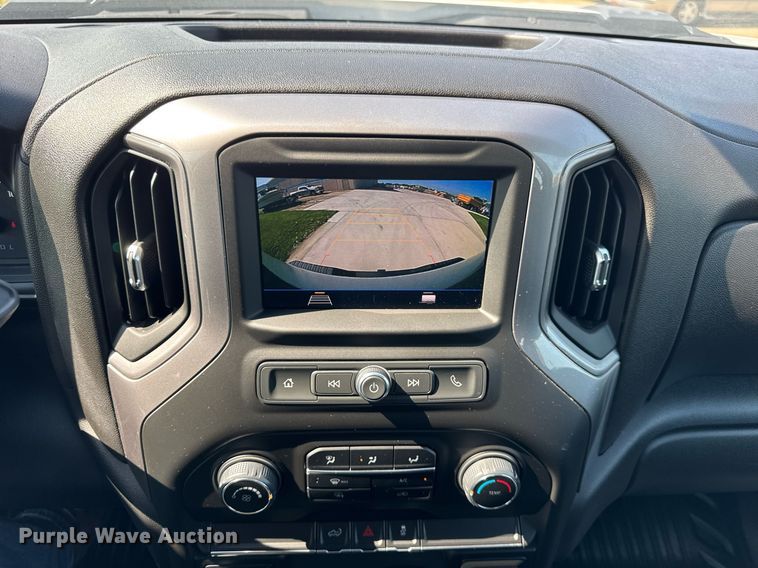 image for item DI9146 2022 Chevrolet Silverado 2500HD Crew Cab pickup truck