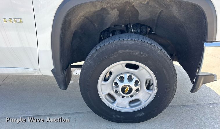 image for item DI9146 2022 Chevrolet Silverado 2500HD Crew Cab pickup truck