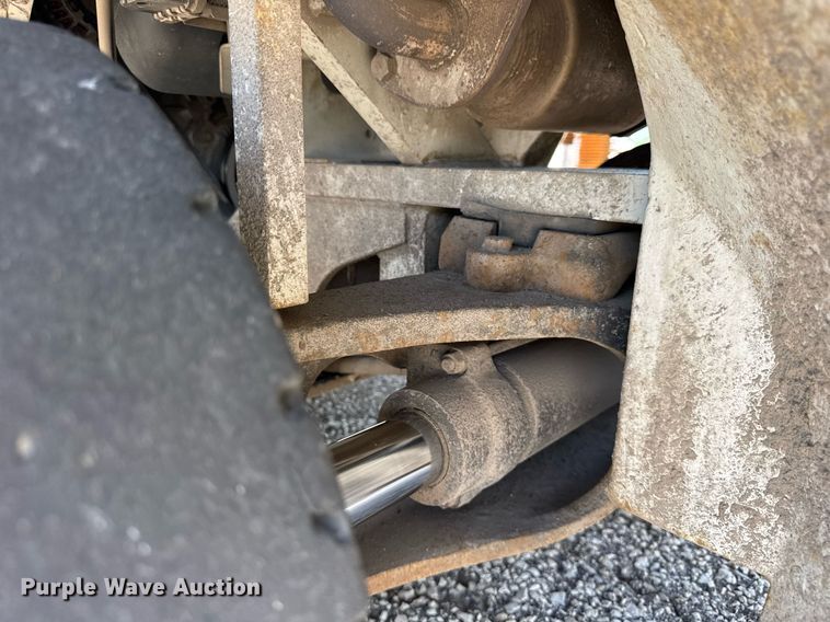 image for item DI9198 2013 Nissan PL60LP forklift