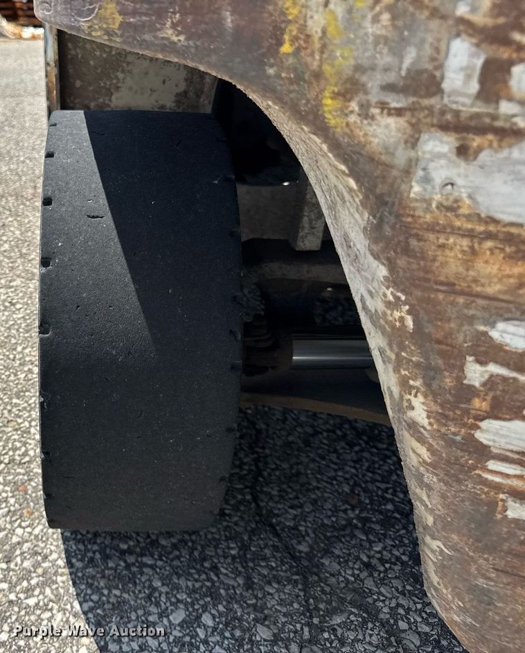 image for item DI9198 2013 Nissan PL60LP forklift