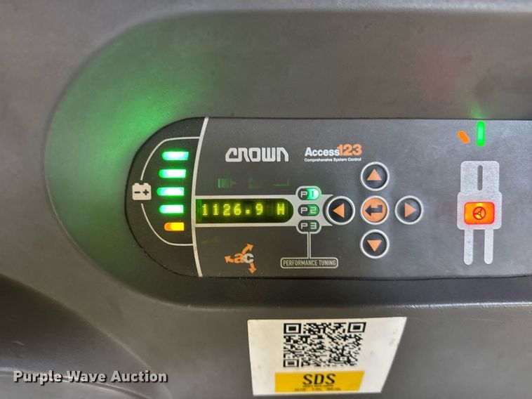 image for item DI9291 2017 Crown SP4020-30 order picker