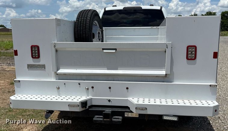 image for item DM1925 2022 Ford F350 Super Duty XL Crew Cab utility bed pickup truck