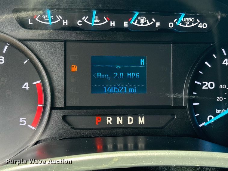 image for item DM1925 2022 Ford F350 Super Duty XL Crew Cab utility bed pickup truck