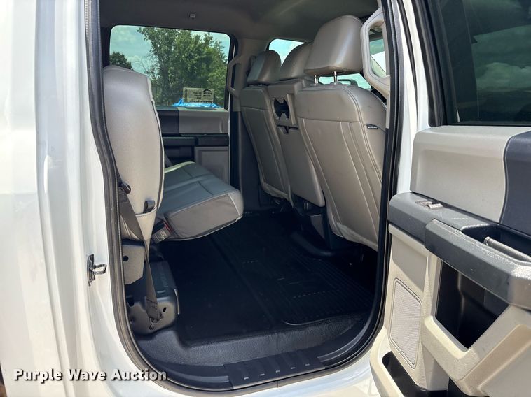 image for item DM1925 2022 Ford F350 Super Duty XL Crew Cab utility bed pickup truck