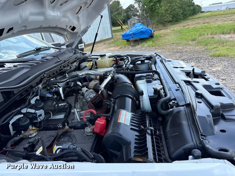 image for item DM1925 2022 Ford F350 Super Duty XL Crew Cab utility bed pickup truck