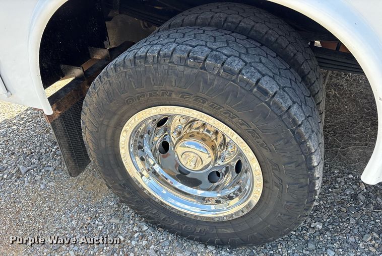 image for item DM1925 2022 Ford F350 Super Duty XL Crew Cab utility bed pickup truck