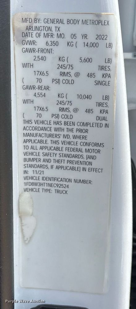 image for item DM1925 2022 Ford F350 Super Duty XL Crew Cab utility bed pickup truck