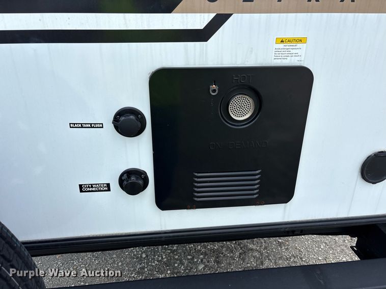 image for item DM1935 2025 Forest River Prime Time Tracer Ultra-Lite TRT308BRDLE camper