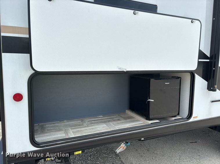 image for item DM1935 2025 Forest River Prime Time Tracer Ultra-Lite TRT308BRDLE camper