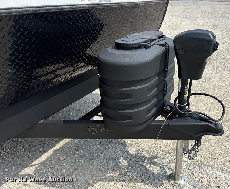 image for item DM1935 2025 Forest River Prime Time Tracer Ultra-Lite TRT308BRDLE camper