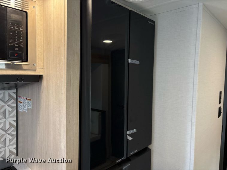 image for item DM1935 2025 Forest River Prime Time Tracer Ultra-Lite TRT308BRDLE camper