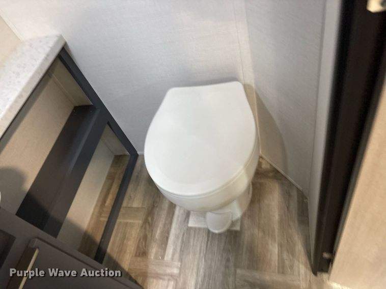 image for item DM1935 2025 Forest River Prime Time Tracer Ultra-Lite TRT308BRDLE camper