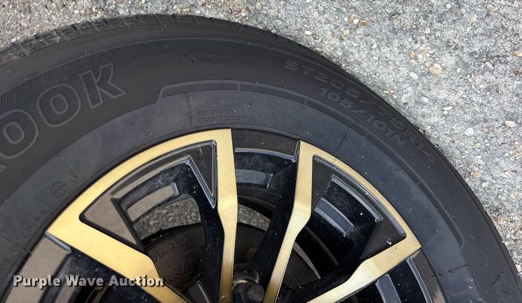 image for item DM1935 2025 Forest River Prime Time Tracer Ultra-Lite TRT308BRDLE camper