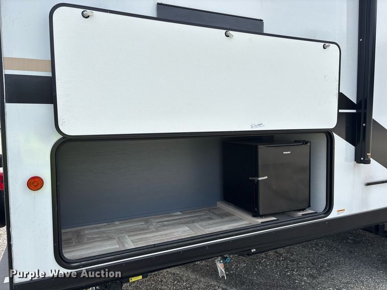 image for item DM1936 2025 Forest River Prime Time Tracer Ultra-Lite TRT308BRDLE camper