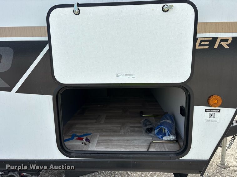 image for item DM1936 2025 Forest River Prime Time Tracer Ultra-Lite TRT308BRDLE camper