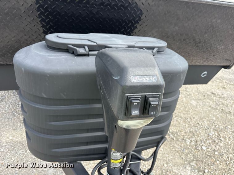 image for item DM1936 2025 Forest River Prime Time Tracer Ultra-Lite TRT308BRDLE camper