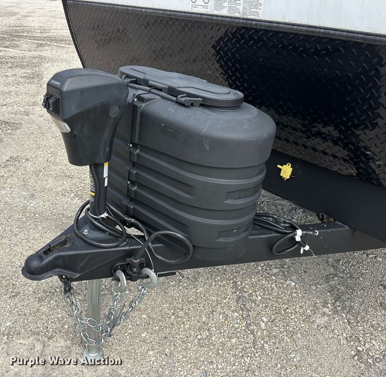 image for item DM1936 2025 Forest River Prime Time Tracer Ultra-Lite TRT308BRDLE camper