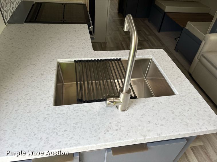 image for item DM1936 2025 Forest River Prime Time Tracer Ultra-Lite TRT308BRDLE camper