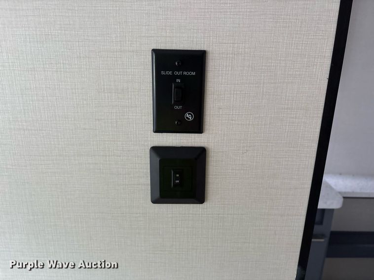 image for item DM1936 2025 Forest River Prime Time Tracer Ultra-Lite TRT308BRDLE camper