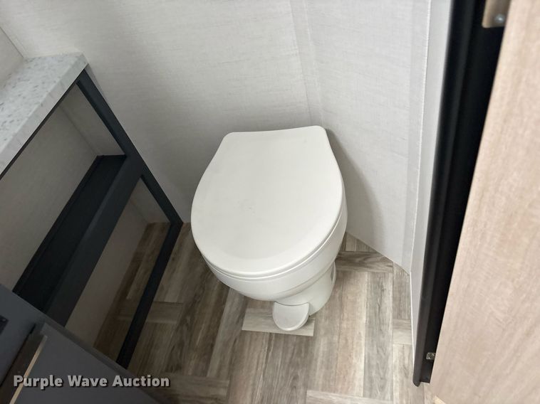 image for item DM1936 2025 Forest River Prime Time Tracer Ultra-Lite TRT308BRDLE camper