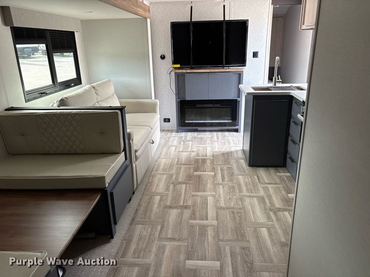 image for item DM1936 2025 Forest River Prime Time Tracer Ultra-Lite TRT308BRDLE camper